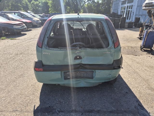 bontott OPEL CORSA C Jobb Hátsó Lámpa