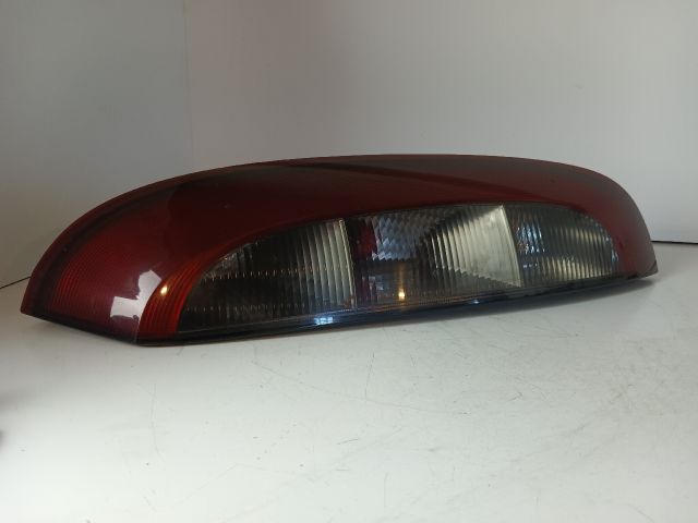 bontott OPEL CORSA C Jobb Hátsó Lámpa