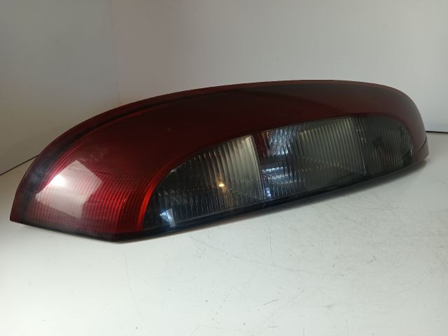 bontott OPEL CORSA C Jobb Hátsó Lámpa
