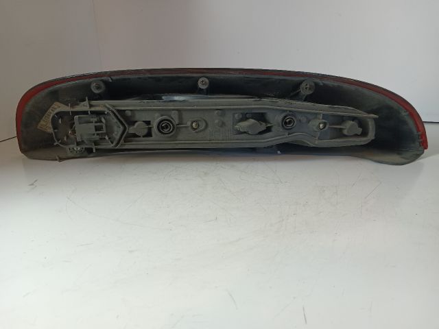 bontott OPEL CORSA C Jobb Hátsó Lámpa