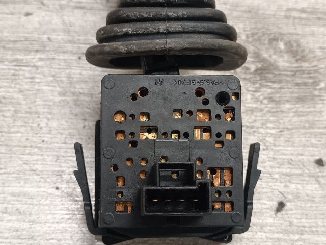 bontott OPEL CORSA C Jobb Kormánykapcsoló Ablaktörlő