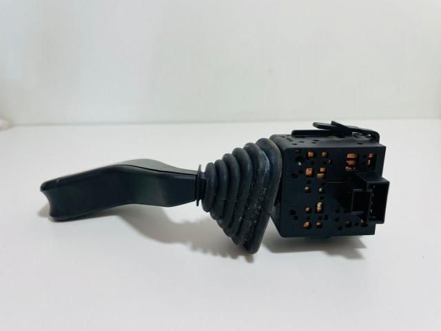 bontott OPEL CORSA C Jobb Kormánykapcsoló Ablaktörlő