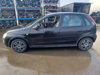 bontott OPEL CORSA C Jobb Külső Hátsó Lámpa