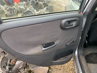 bontott OPEL CORSA C Jobb Napellenző