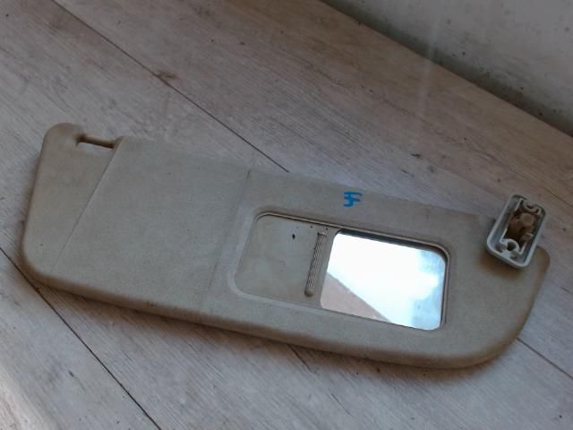 bontott OPEL CORSA C Jobb Napellenző