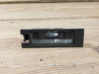 bontott OPEL CORSA C Jobb Rendszámtábla Világítás