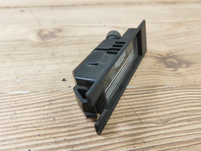 bontott OPEL CORSA C Jobb Rendszámtábla Világítás