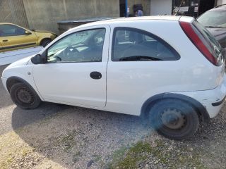 bontott OPEL CORSA C Jobb Rendszámtábla Világítás