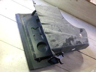 bontott OPEL CORSA C Kesztyűtartó