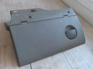 bontott OPEL CORSA C Kesztyűtartó