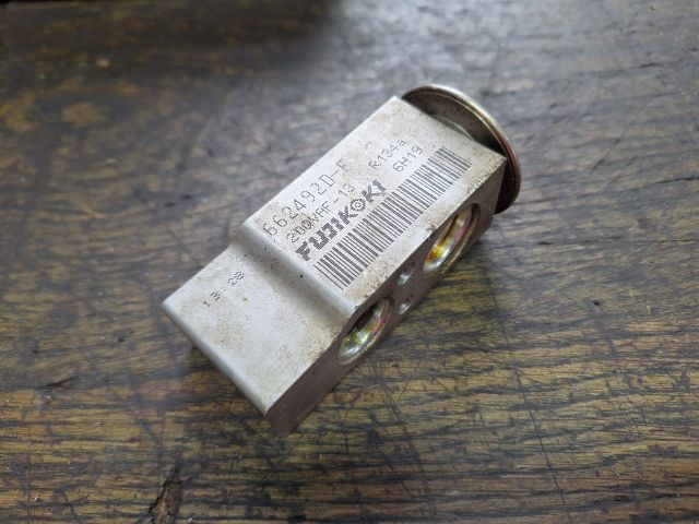 bontott OPEL CORSA C Klíma Tágulási Szelep