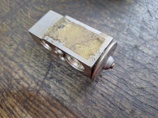 bontott OPEL CORSA C Klíma Tágulási Szelep