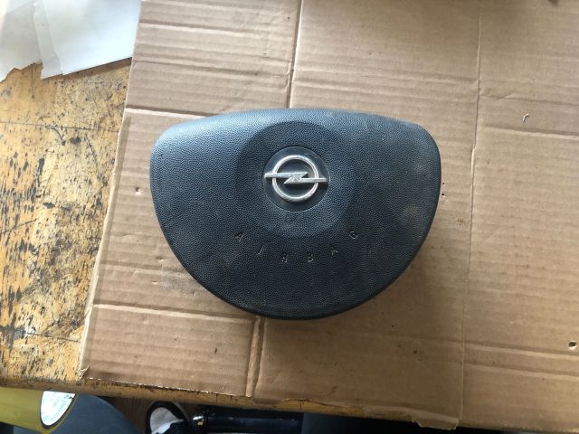 bontott OPEL CORSA C Kormánylégzsák