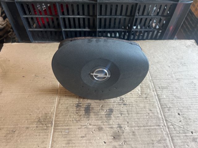 bontott OPEL CORSA C Kormánylégzsák