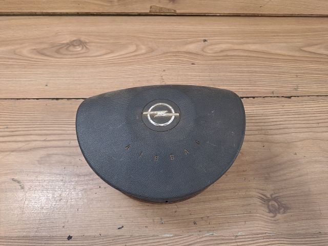 bontott OPEL CORSA C Kormánylégzsák
