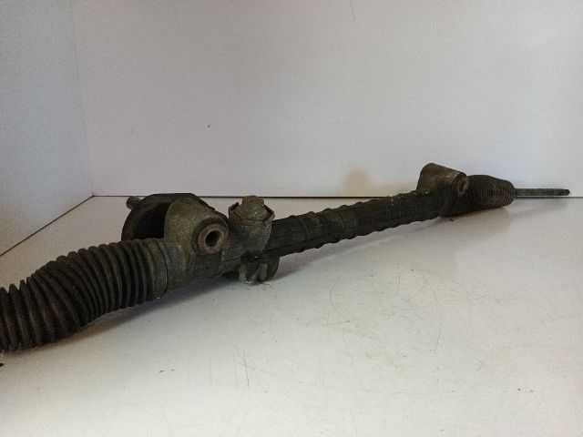 bontott OPEL CORSA C Kormánymű Nem szervós