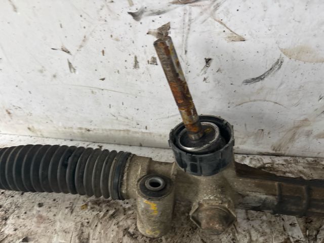 bontott OPEL CORSA C Kormánymű Nem szervós