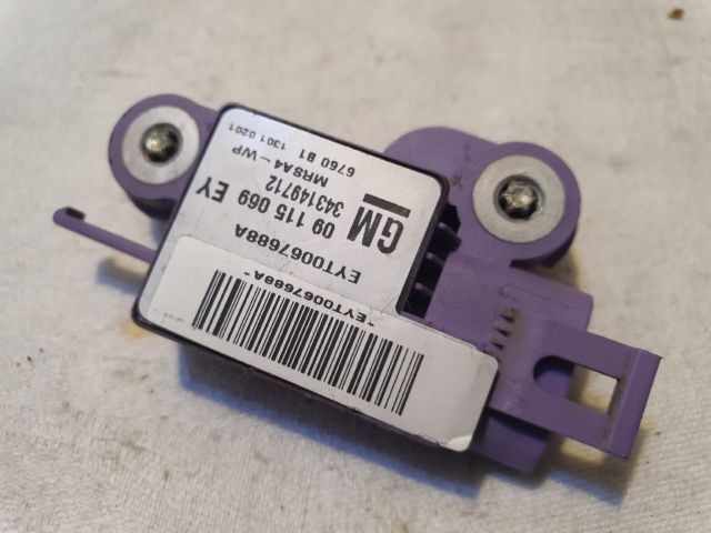 bontott OPEL CORSA C Központi Ütközés Érzékelő