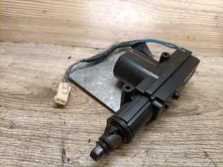 bontott OPEL CORSA C Központizár Motor Csomagtérajtó