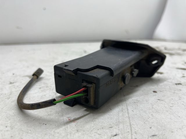 bontott OPEL CORSA C Központizár Motor Tankajtó