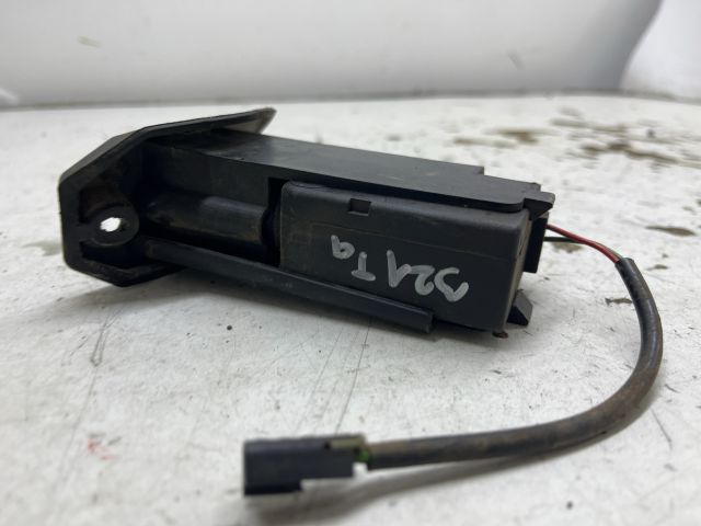 bontott OPEL CORSA C Központizár Motor Tankajtó