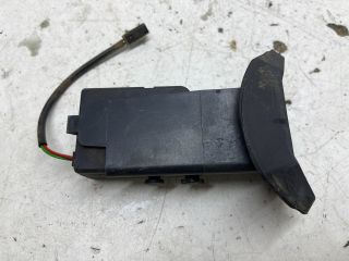 bontott OPEL CORSA C Központizár Motor Tankajtó