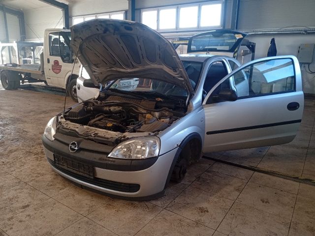 bontott OPEL CORSA C Kürt