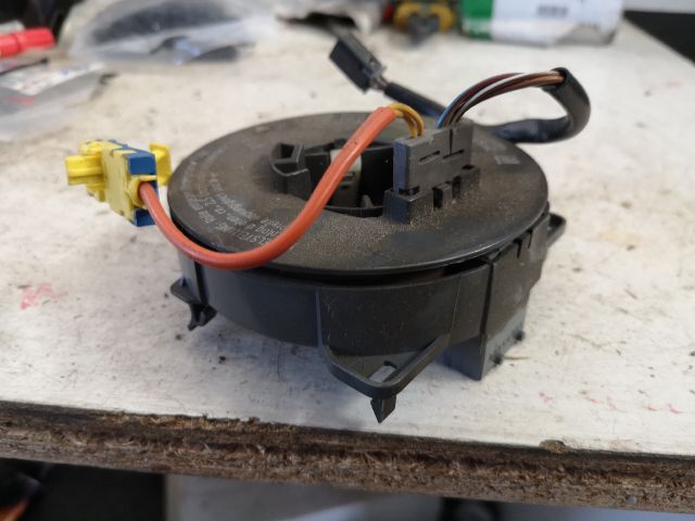 bontott OPEL CORSA C Légzsák Átvezető Szalagkábel