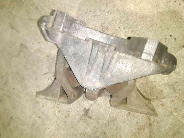 bontott OPEL CORSA C Motor Tartó Bak (Pozíciófüggetlen)