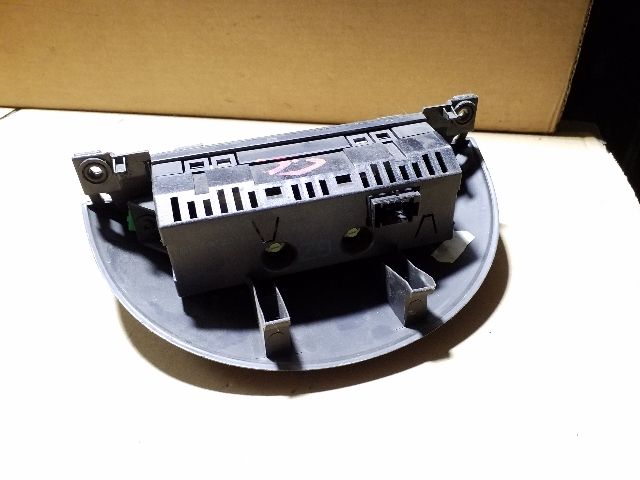 bontott OPEL CORSA C Multifunkciós Kijelző