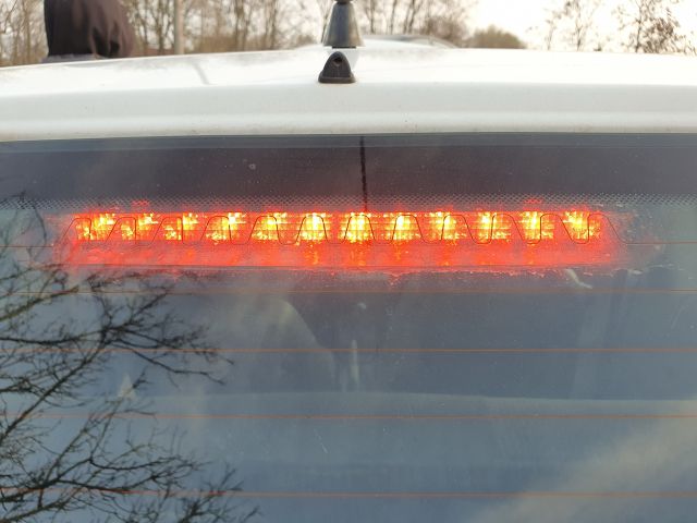 bontott OPEL CORSA C Pótféklámpa