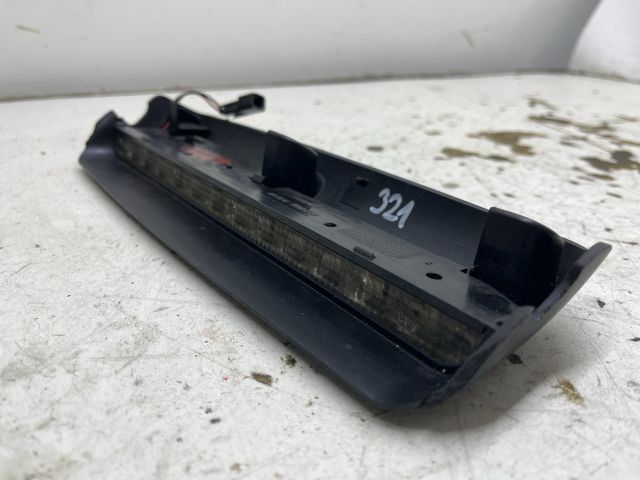 bontott OPEL CORSA C Pótféklámpa