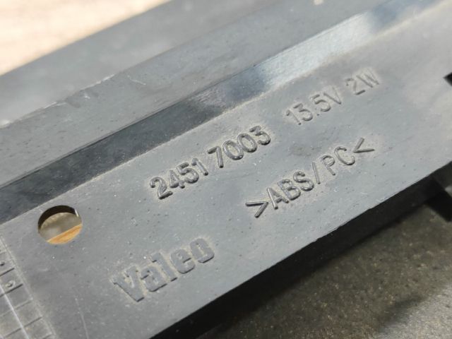 bontott OPEL CORSA C Pótféklámpa