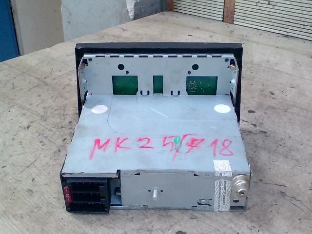 bontott OPEL CORSA C Rádió / CD