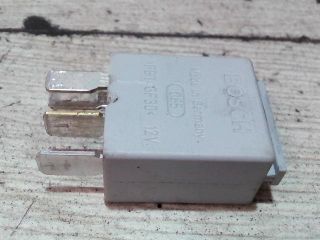 bontott OPEL CORSA C Relé