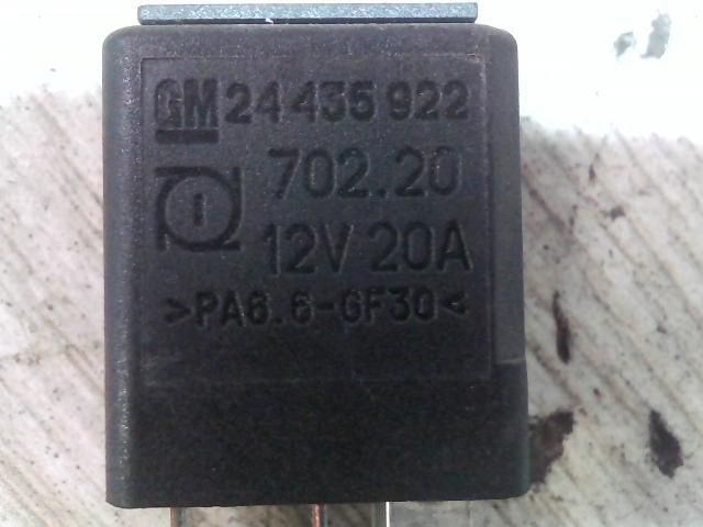 bontott OPEL CORSA C Relé