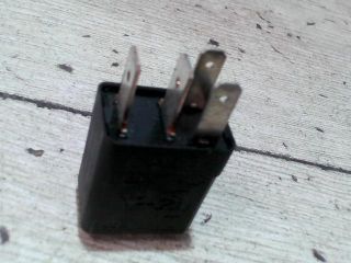 bontott OPEL CORSA C Relé