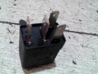 bontott OPEL CORSA C Relé