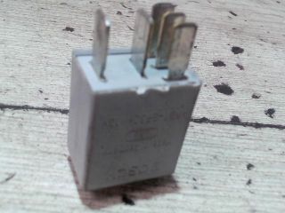 bontott OPEL CORSA C Relé