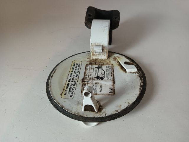 bontott OPEL CORSA C Tankajtó