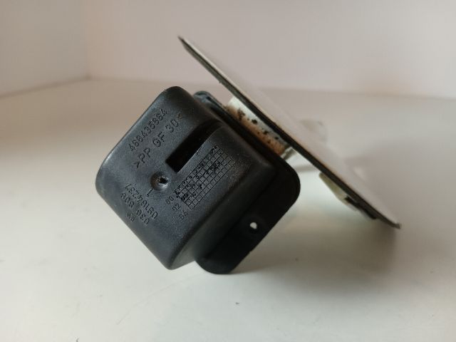 bontott OPEL CORSA C Tankajtó