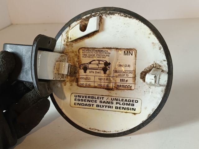 bontott OPEL CORSA C Tankajtó