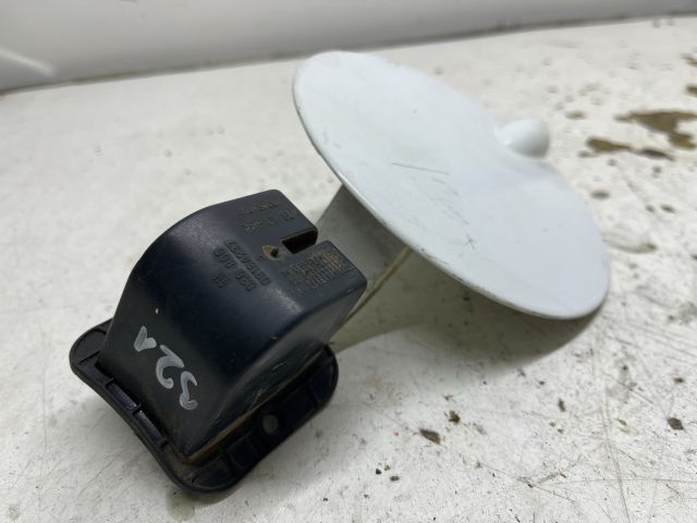 bontott OPEL CORSA C Tankajtó