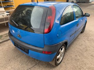 bontott OPEL CORSA C Tanksapka