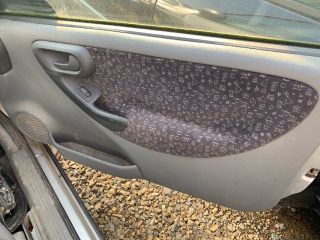 bontott OPEL CORSA C Tetőkárpit