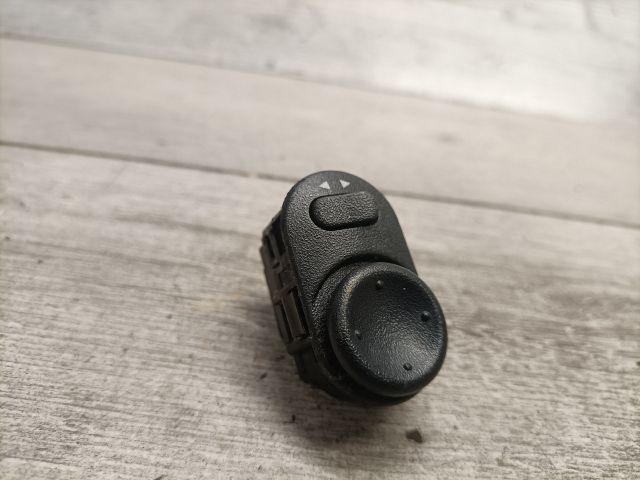 bontott OPEL CORSA C Tükör Kapcsoló