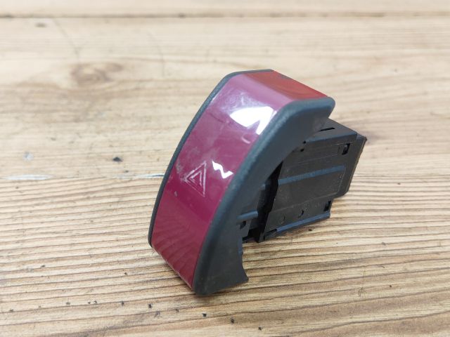 bontott OPEL CORSA C Vészvillogó Kapcsoló