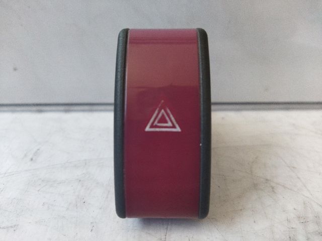 bontott OPEL CORSA C Vészvillogó Kapcsoló