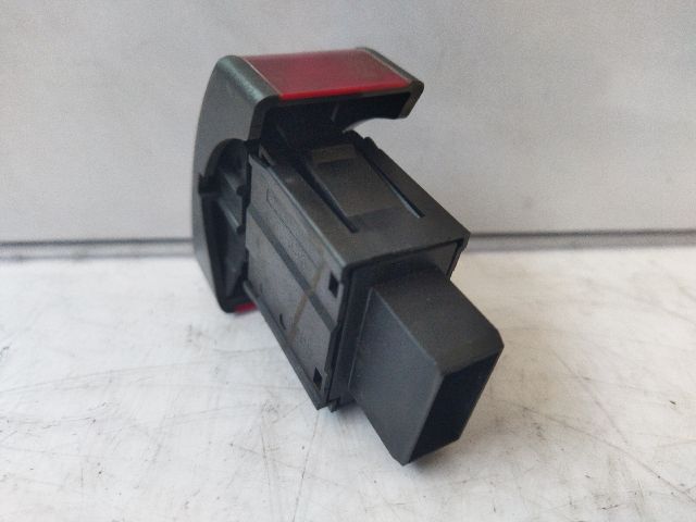 bontott OPEL CORSA C Vészvillogó Kapcsoló