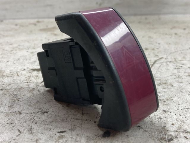 bontott OPEL CORSA C Vészvillogó Kapcsoló